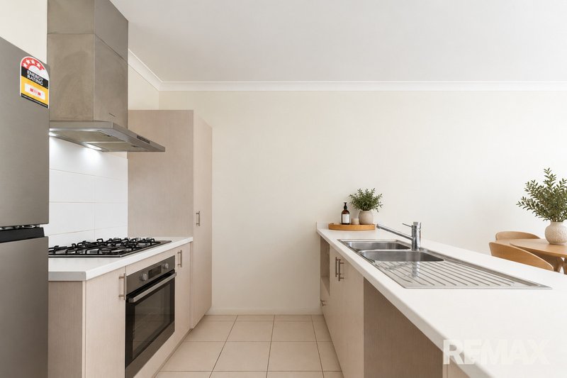Photo - 78 Heath Avenue, Eglinton WA 6034 - Image 4