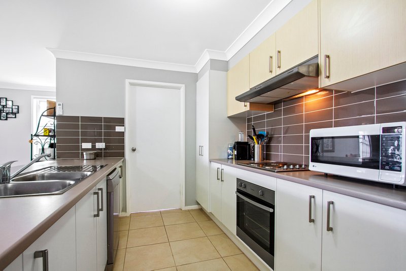 Photo - 78 Heath Street, Broulee NSW 2537 - Image 2