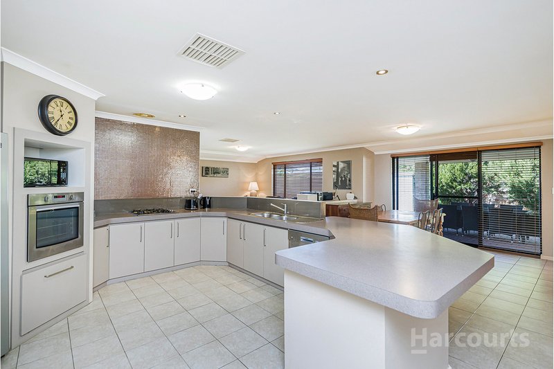 Photo - 78 Kemp Street, Pearsall WA 6065 - Image 8