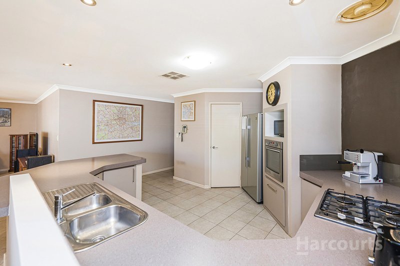 Photo - 78 Kemp Street, Pearsall WA 6065 - Image 9