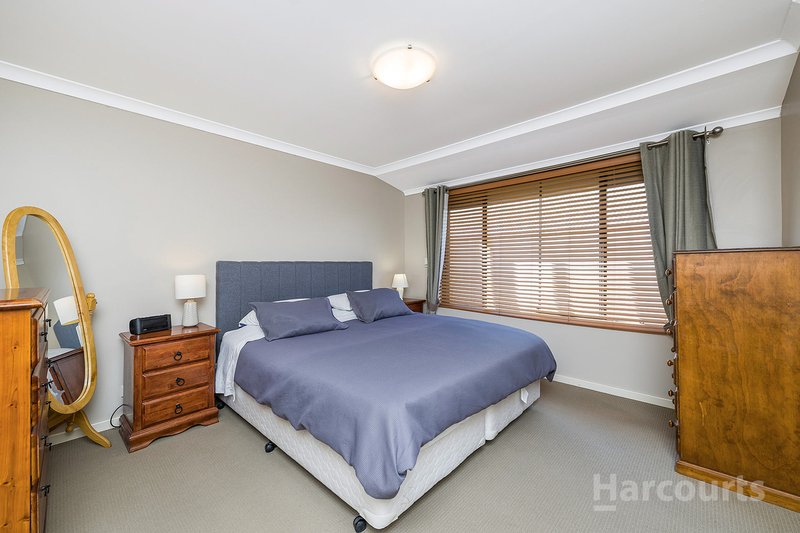 Photo - 78 Kemp Street, Pearsall WA 6065 - Image 16