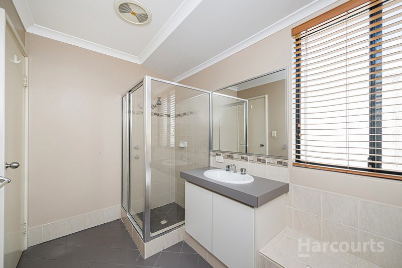 Photo - 78 Kemp Street, Pearsall WA 6065 - Image 22