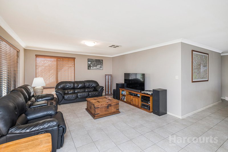 Photo - 78 Kemp Street, Pearsall WA 6065 - Image 23