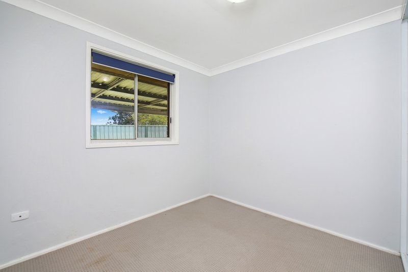 Photo - 78 Kincumber Crescent, Davistown NSW 2251 - Image 5