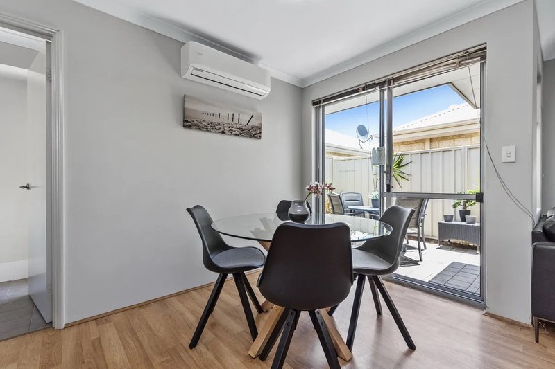 Photo - 78 Leisure Way, Halls Head WA 6210 - Image 6