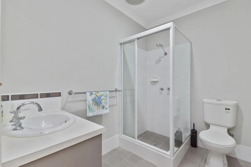 Photo - 78 Leisure Way, Halls Head WA 6210 - Image 9