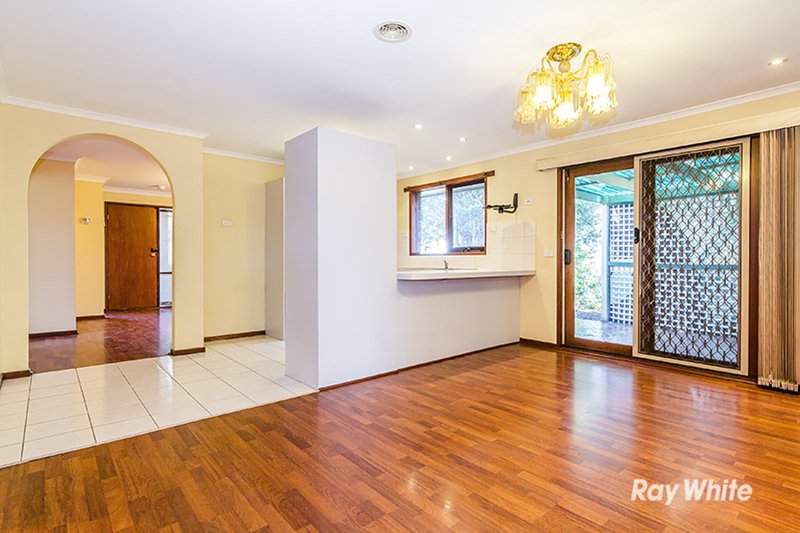 Photo - 78 Lesley Drive, Hampton Park VIC 3976 - Image 5