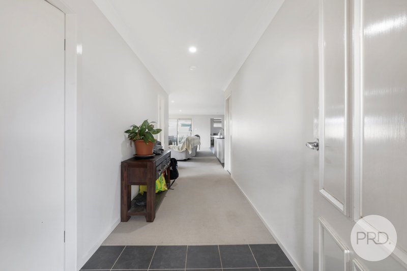 Photo - 78 Marathon Street, Tamworth NSW 2340 - Image 2