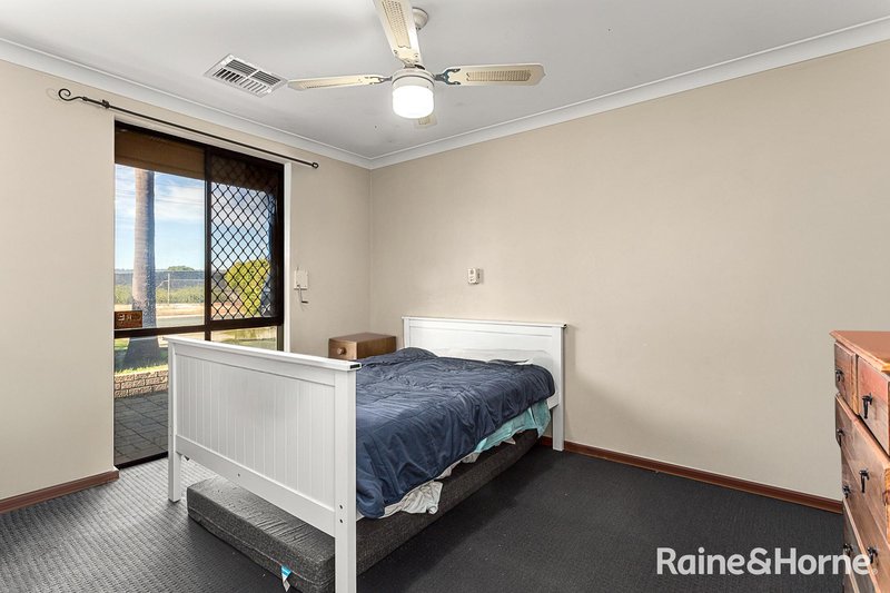 Photo - 78 Marshall Road, High Wycombe WA 6057 - Image 11