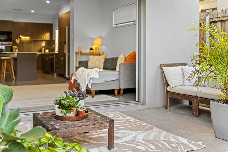 Photo - 78 Mcdermott Parade, Rochedale QLD 4123 - Image 13