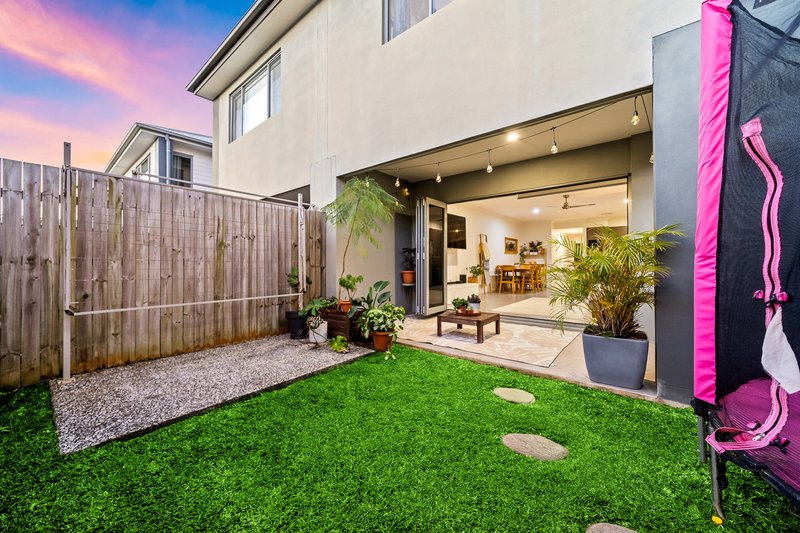 Photo - 78 Mcdermott Parade, Rochedale QLD 4123 - Image 14