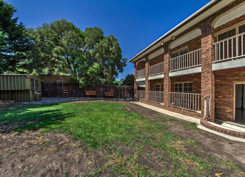 Photo - 78 Millbank Drive, Deer Park VIC 3023 - Image 15