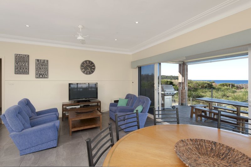 Photo - 78 Mitchell Parade, Mollymook NSW 2539 - Image 7