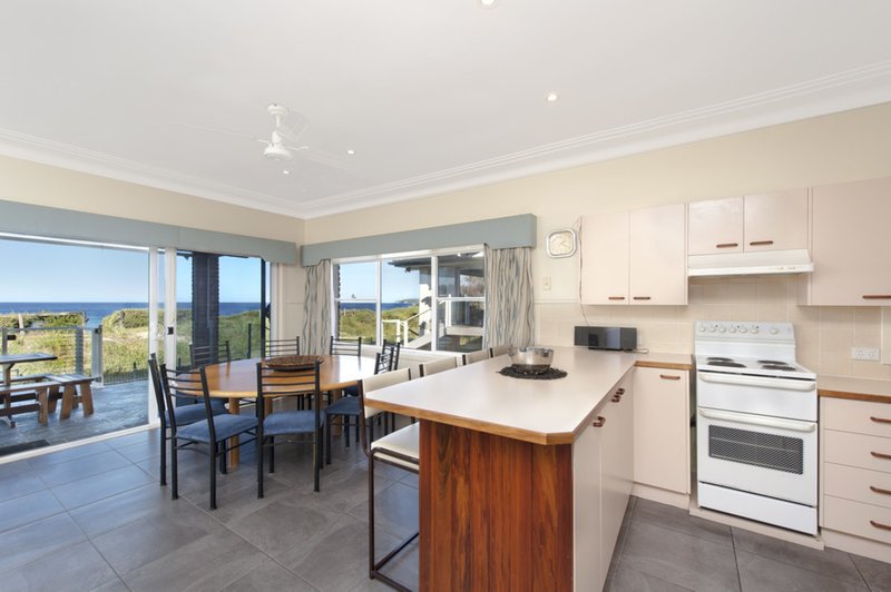 Photo - 78 Mitchell Parade, Mollymook NSW 2539 - Image 8