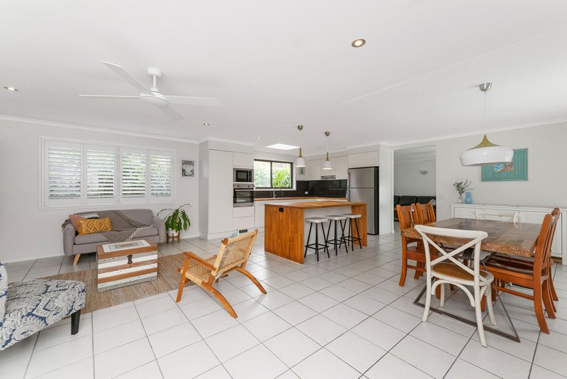 Photo - 78 Nineteenth Avenue, Palm Beach QLD 4221 - Image 7