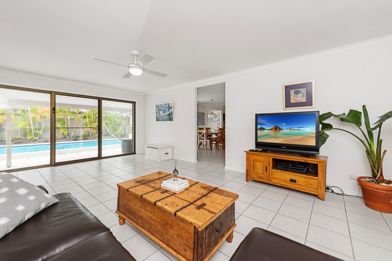 Photo - 78 Nineteenth Avenue, Palm Beach QLD 4221 - Image 9