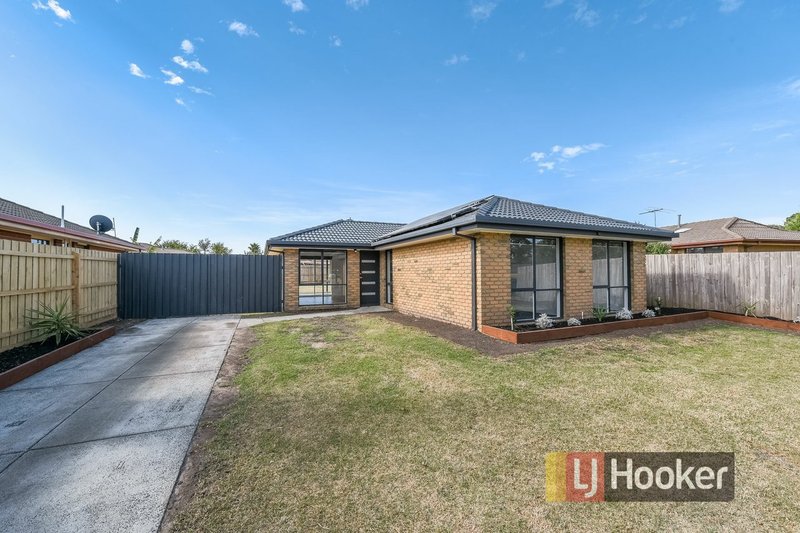 Photo - 78 Oaktree Drive, Hampton Park VIC 3976 - Image 13