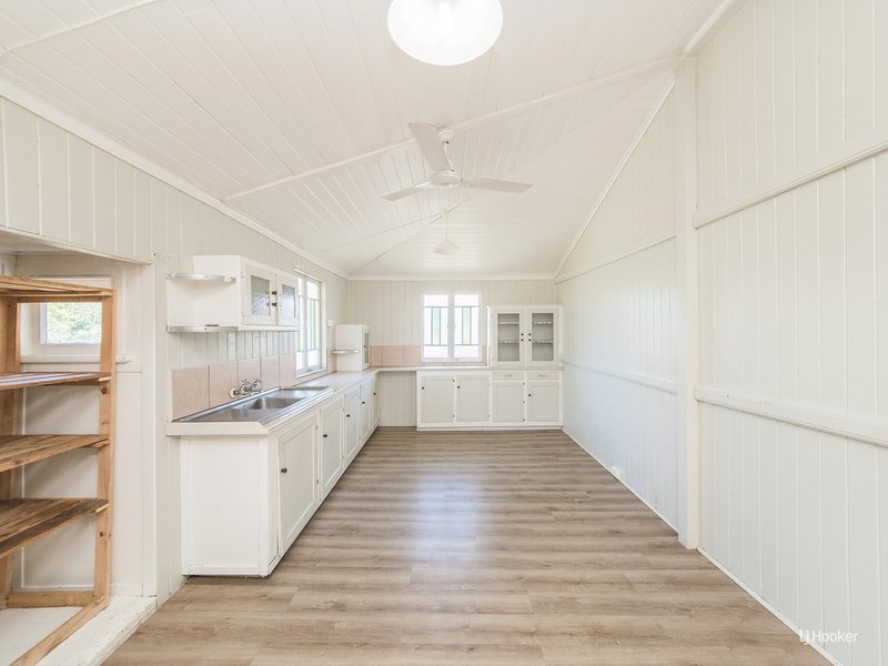 Photo - 78 Painswick Street, Berserker QLD 4701 - Image 12