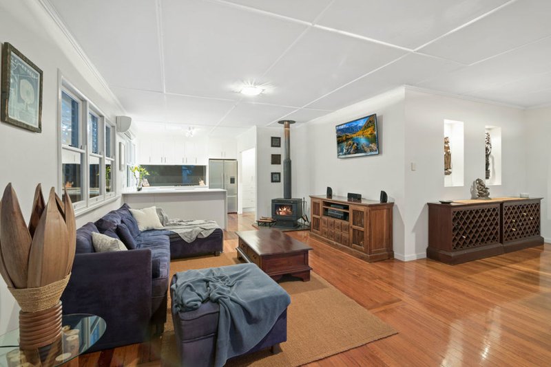 Photo - 78 Palm Beach Avenue, Palm Beach QLD 4221 - Image 3