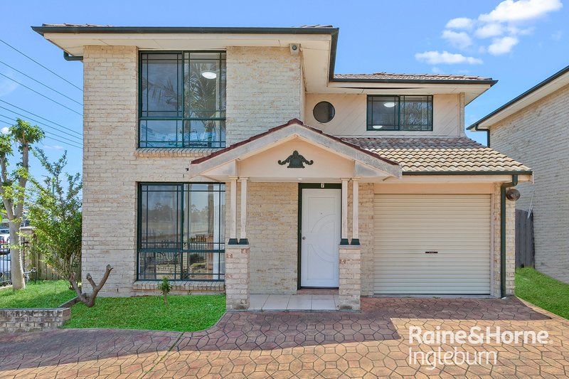 7/8 Redfern Road, Minto NSW 2566