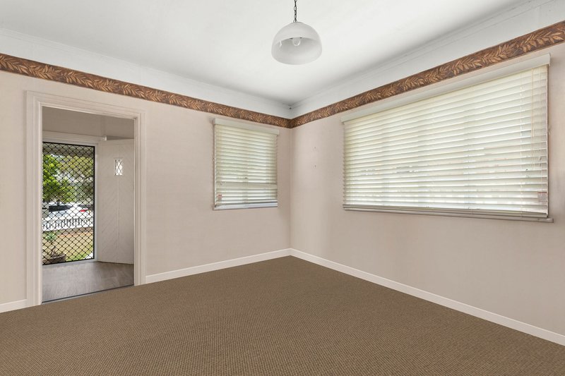 Photo - 78 Regency Street, Brighton QLD 4017 - Image 4