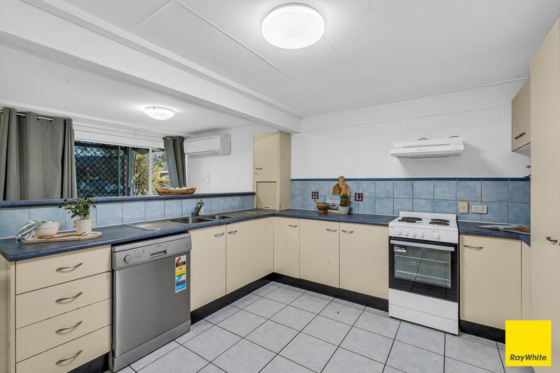 Photo - 78 Richardson Street, Edge Hill QLD 4870 - Image 11