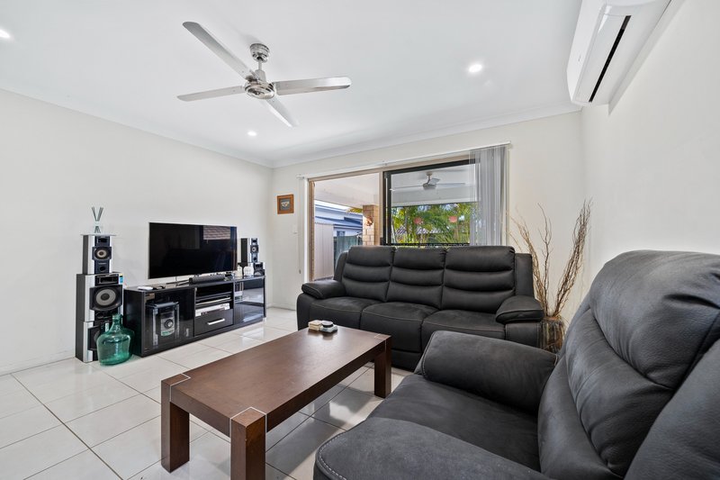 Photo - 78 Ridgevale Boulevard, Holmview QLD 4207 - Image 6