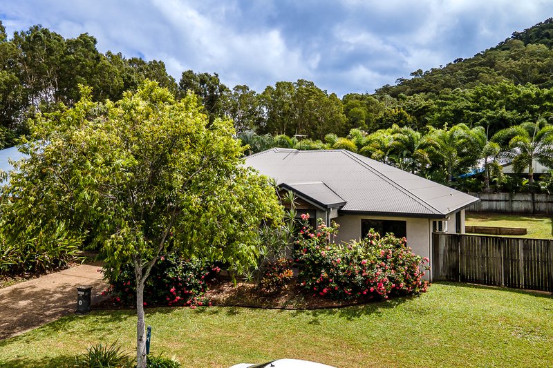 Photo - 78 Roberts Drive, Trinity Beach QLD 4879 - Image 2