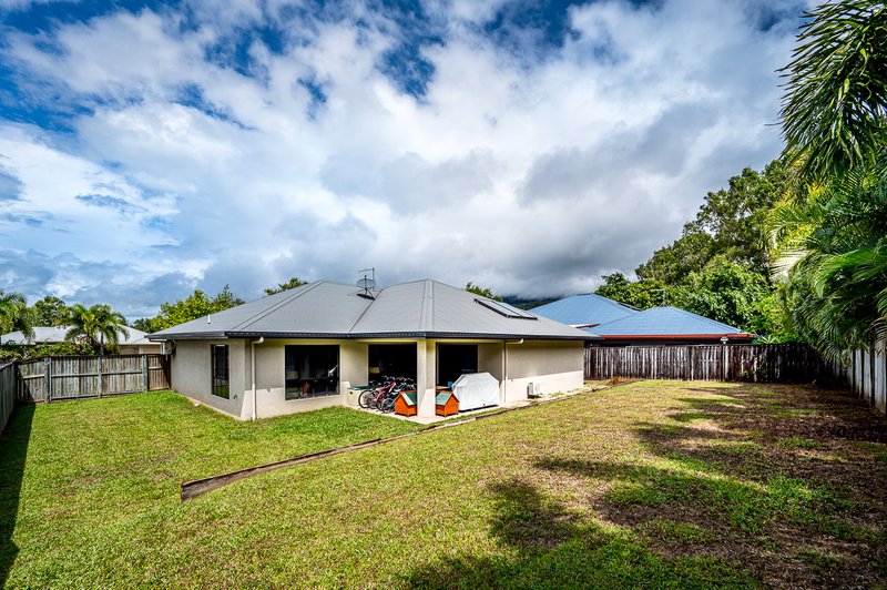 Photo - 78 Roberts Drive, Trinity Beach QLD 4879 - Image 10