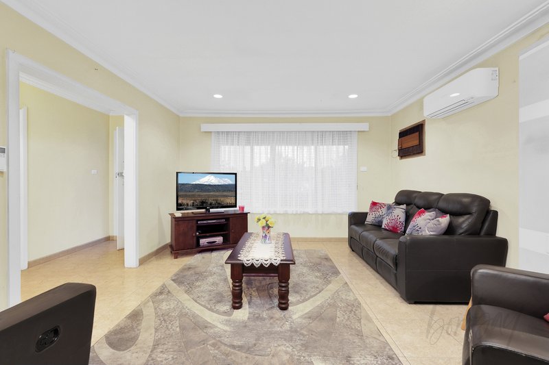 Photo - 78 Roebourne Crescent, Campbellfield VIC 3061 - Image 13