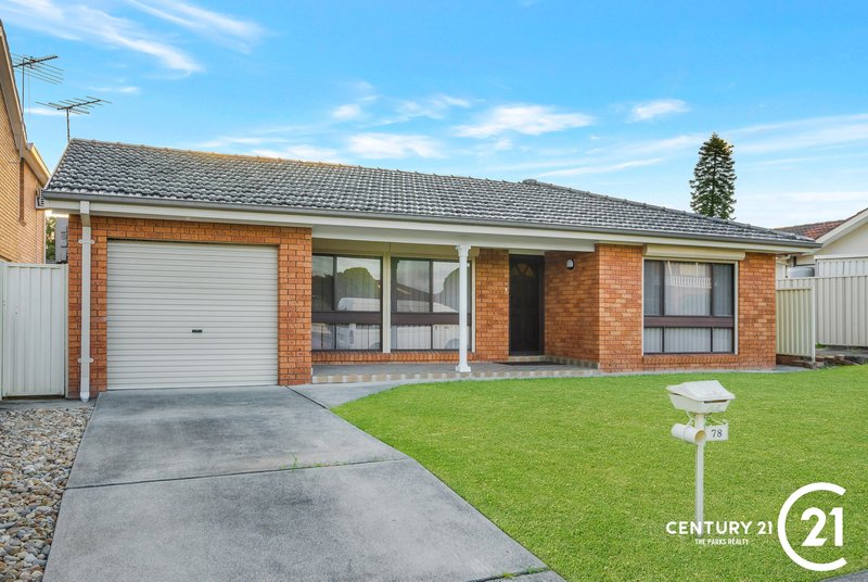 Photo - 78 Roland Street, Bossley Park NSW 2176 - Image 2