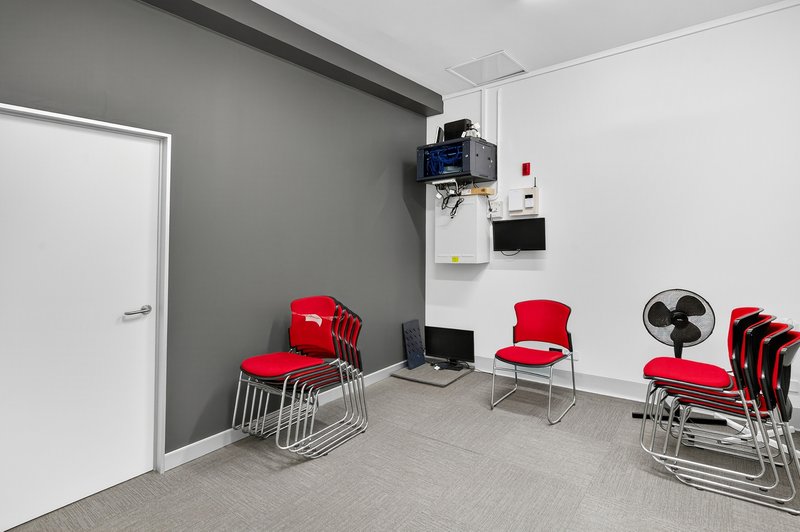 Photo - 78 Scarborough Street, Southport QLD 4215 - Image 12