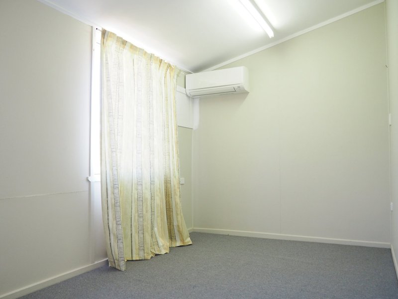 Photo - 78 Seymour Street, Cloncurry QLD 4824 - Image 10