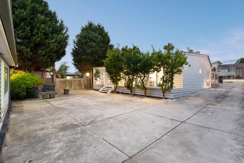 Photo - 78 Surrey Road, Blackburn North VIC 3130 - Image 13