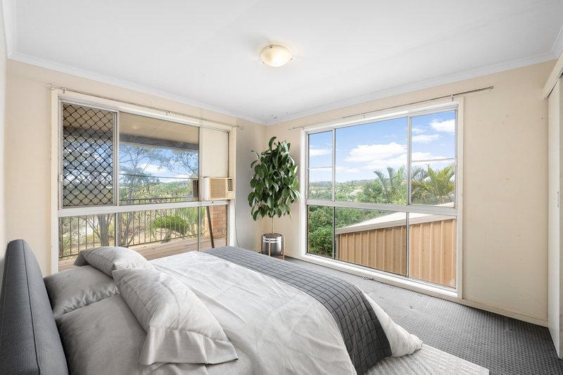 Photo - 78 Sutton Street, Barney Point QLD 4680 - Image 4