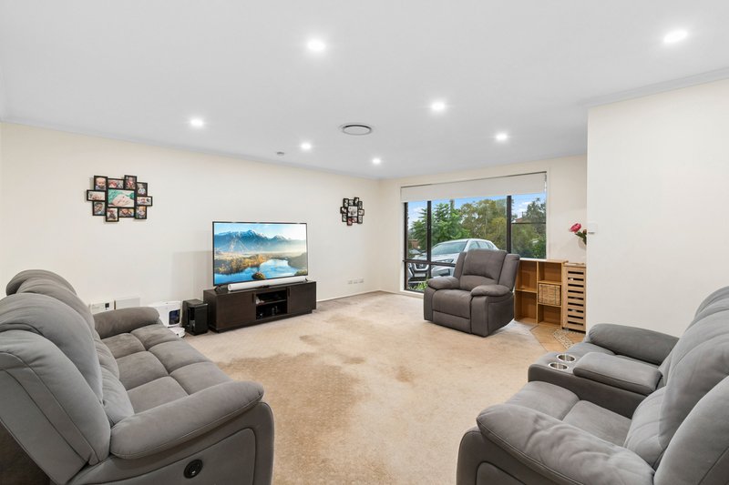 Photo - 78 Tait Avenue, Kanahooka NSW 2530 - Image 2
