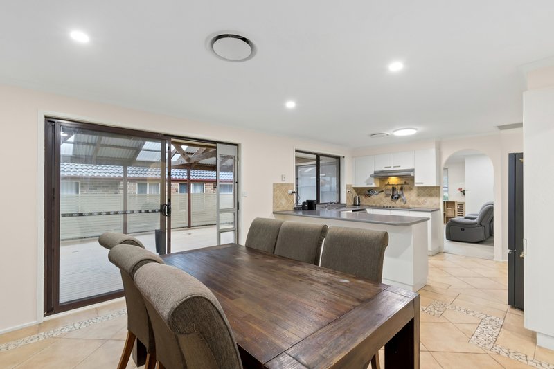 Photo - 78 Tait Avenue, Kanahooka NSW 2530 - Image 3