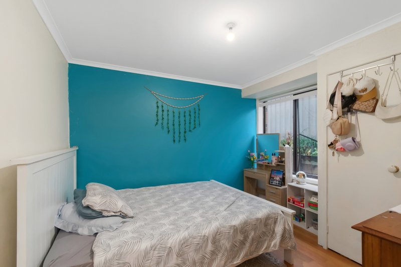 Photo - 78 Tait Avenue, Kanahooka NSW 2530 - Image 7