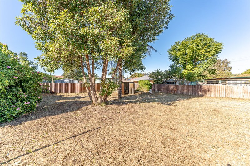 Photo - 78 Third Avenue, Kelmscott WA 6111 - Image 24