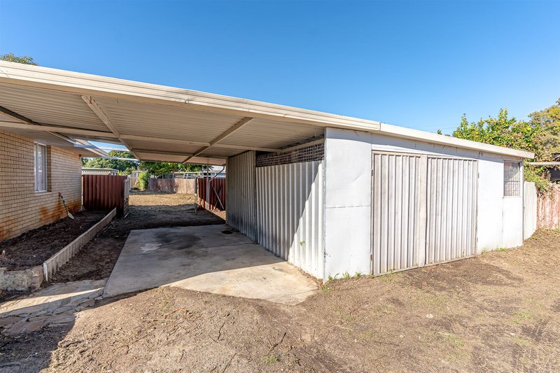 Photo - 78 Third Avenue, Kelmscott WA 6111 - Image 25