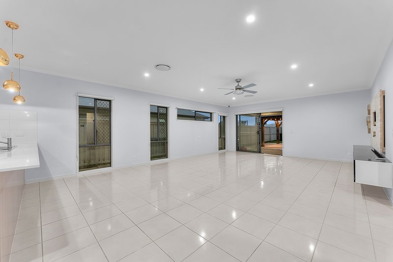 Photo - 78 Timbury Street, Mango Hill QLD 4509 - Image 3