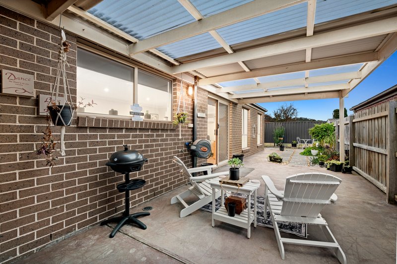 Photo - 78 Twin River Drive, South Morang VIC 3752 - Image 14
