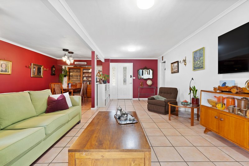 Photo - 78 Waratah Crescent, Sanctuary Point NSW 2540 - Image 5