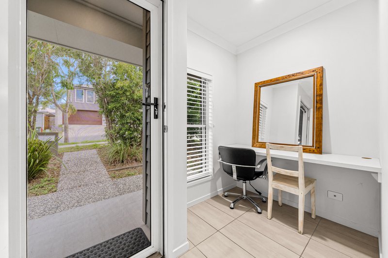 Photo - 78 Watheroo Street, South Ripley QLD 4306 - Image 9