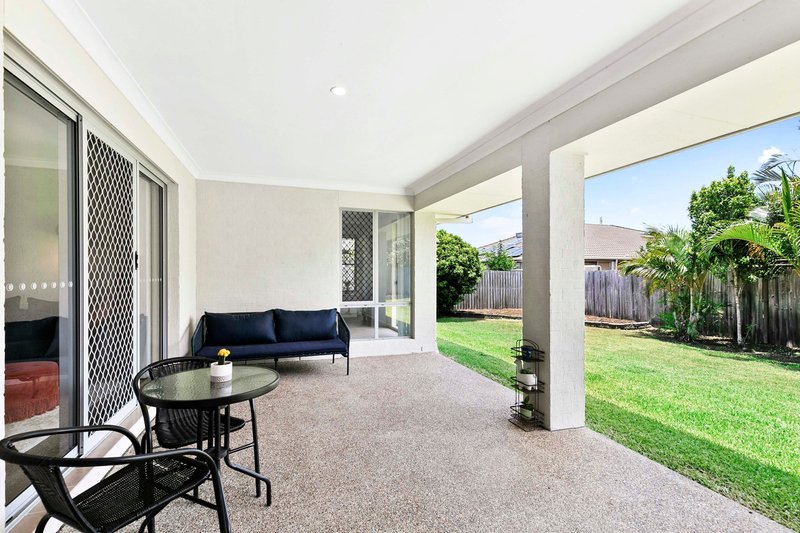 Photo - 78 Wattle Street, Point Vernon QLD 4655 - Image 20