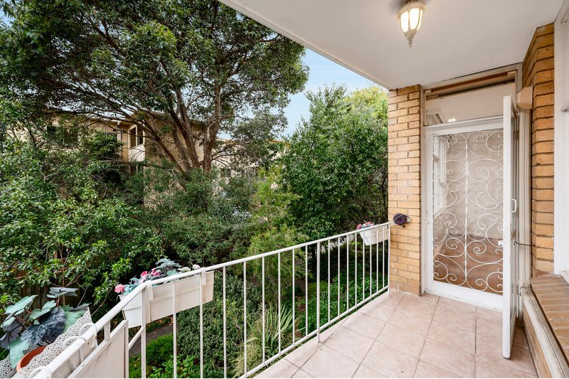 Photo - 7/8 Westbury Street, St Kilda East VIC 3183 - Image 3