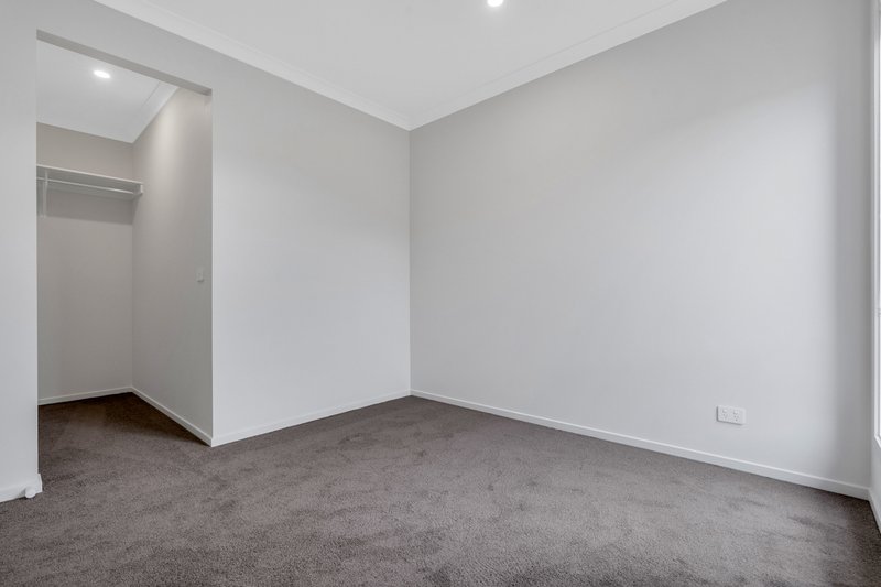 Photo - 78 Whiteside Street, Beveridge VIC 3753 - Image 12