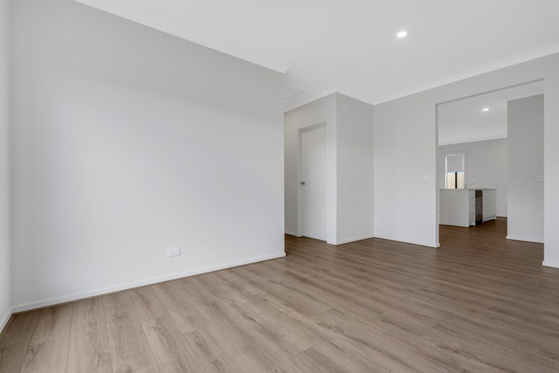 Photo - 78 Whiteside Street, Beveridge VIC 3753 - Image 14