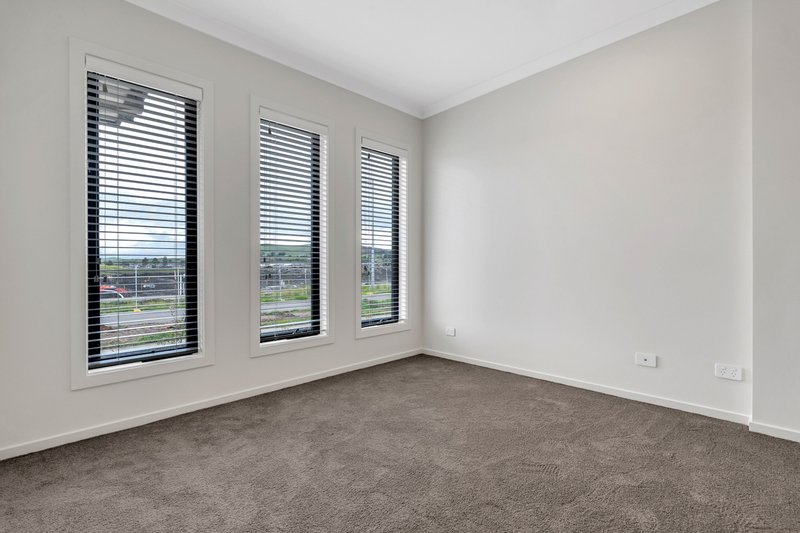 Photo - 78 Whiteside Street, Beveridge VIC 3753 - Image 17