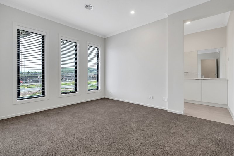 Photo - 78 Whiteside Street, Beveridge VIC 3753 - Image 18